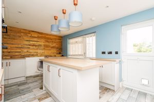 Photo 13- click for photo gallery